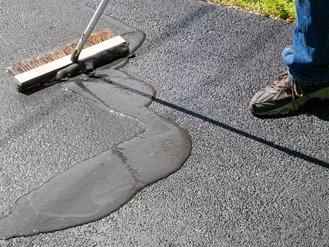 4 Tips to Maintain Your Driveway